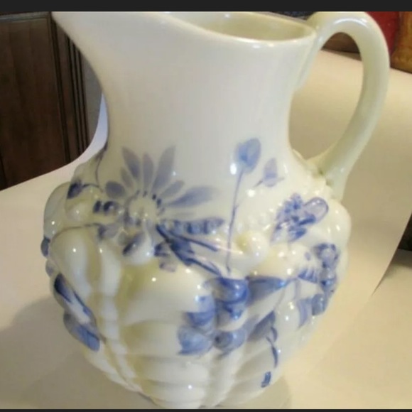 SOLD EAPG Milk Glass Pitcher 5 Tumblers #B45 - Picture 6 of 11
